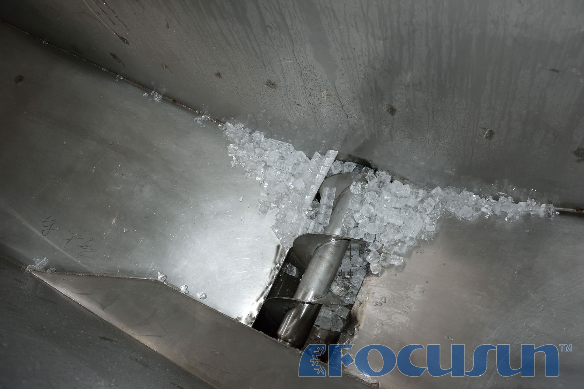 Buy Large cube ice machine FIC-200 Factory, Manufacturer & Supplier