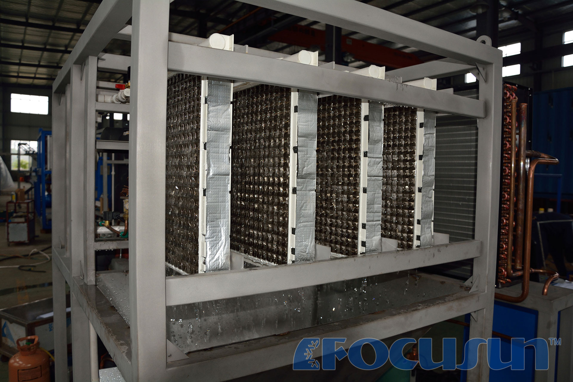 Buy Large cube ice machine FIC-30 Factory, Manufacturer & Supplier